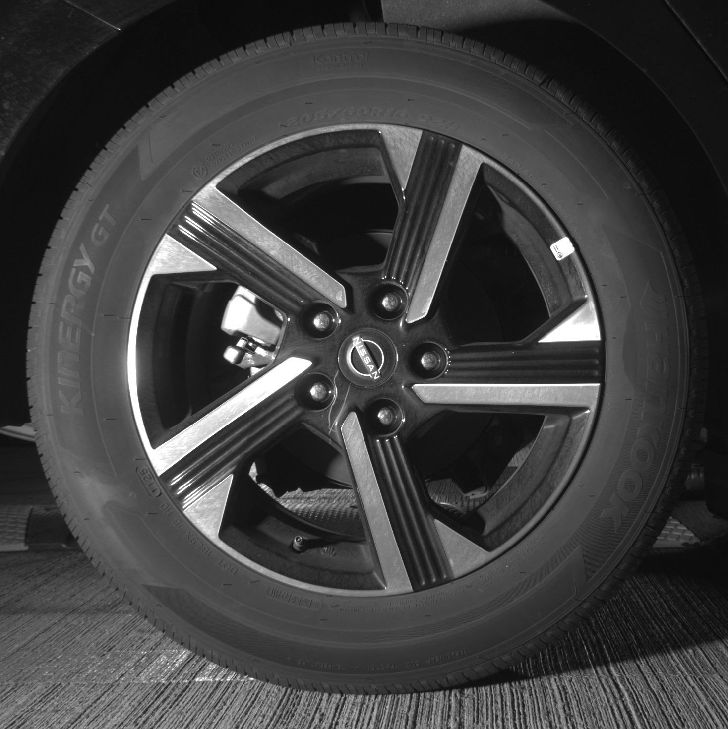 Used 2025 Nissan Sentra SV image 15