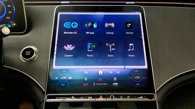Used 2023 Mercedes-Benz EQE 350+ SUV w/ Exclusive Trim Package image 69