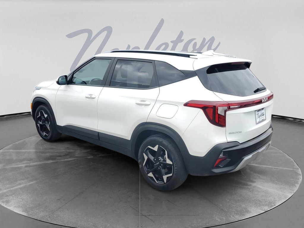 Used 2025 Kia Seltos S FWD image 6