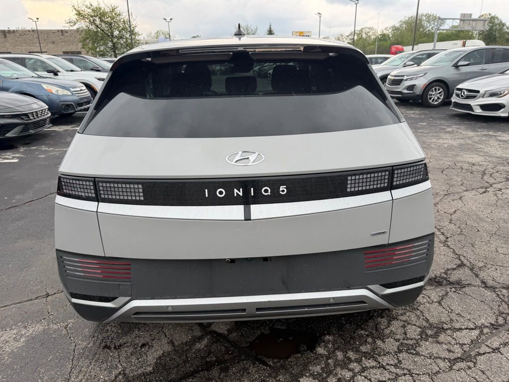 Used 2024 Hyundai Ioniq 5 SEL AWD/4WD image 4