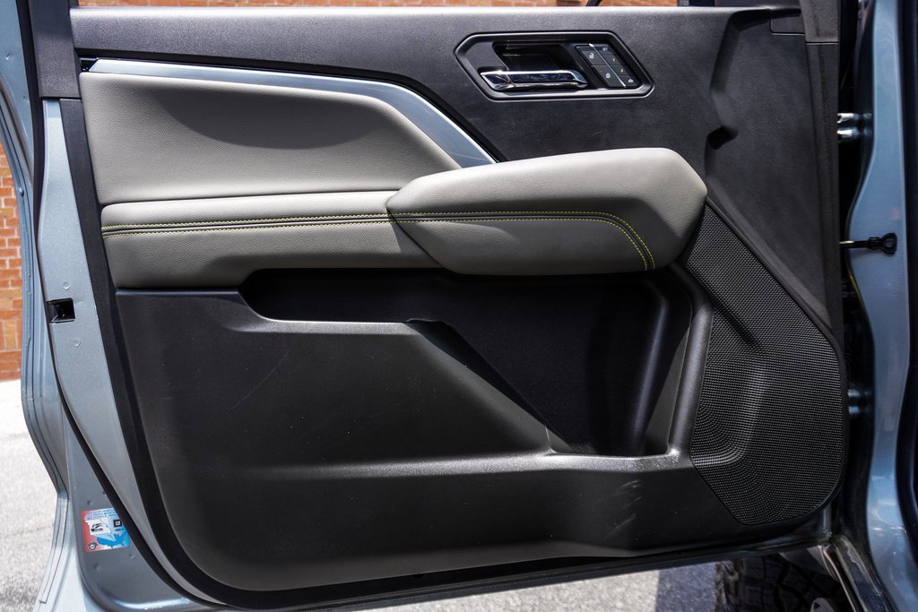 Used 2023 Chevrolet Colorado ZR2 w/ Desert Boss Special Edition image 32