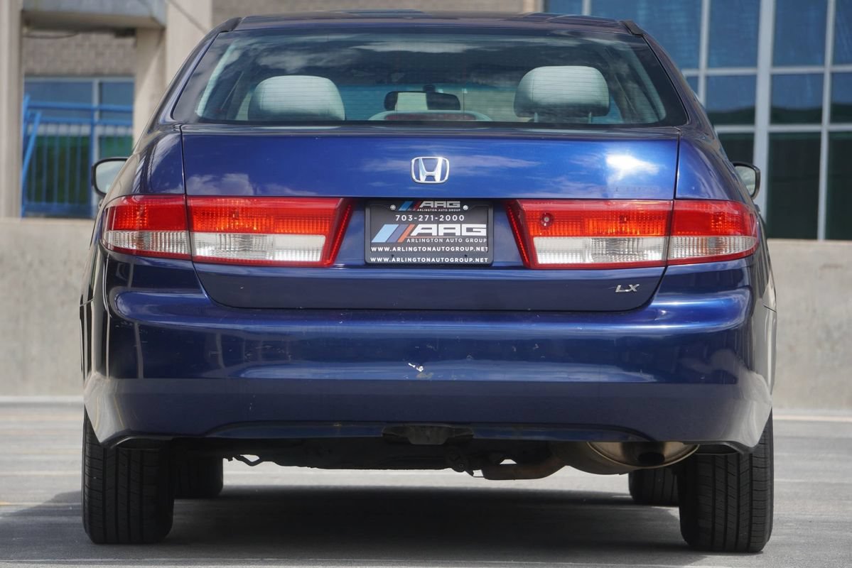 Used 2004 Honda Accord LX image 16