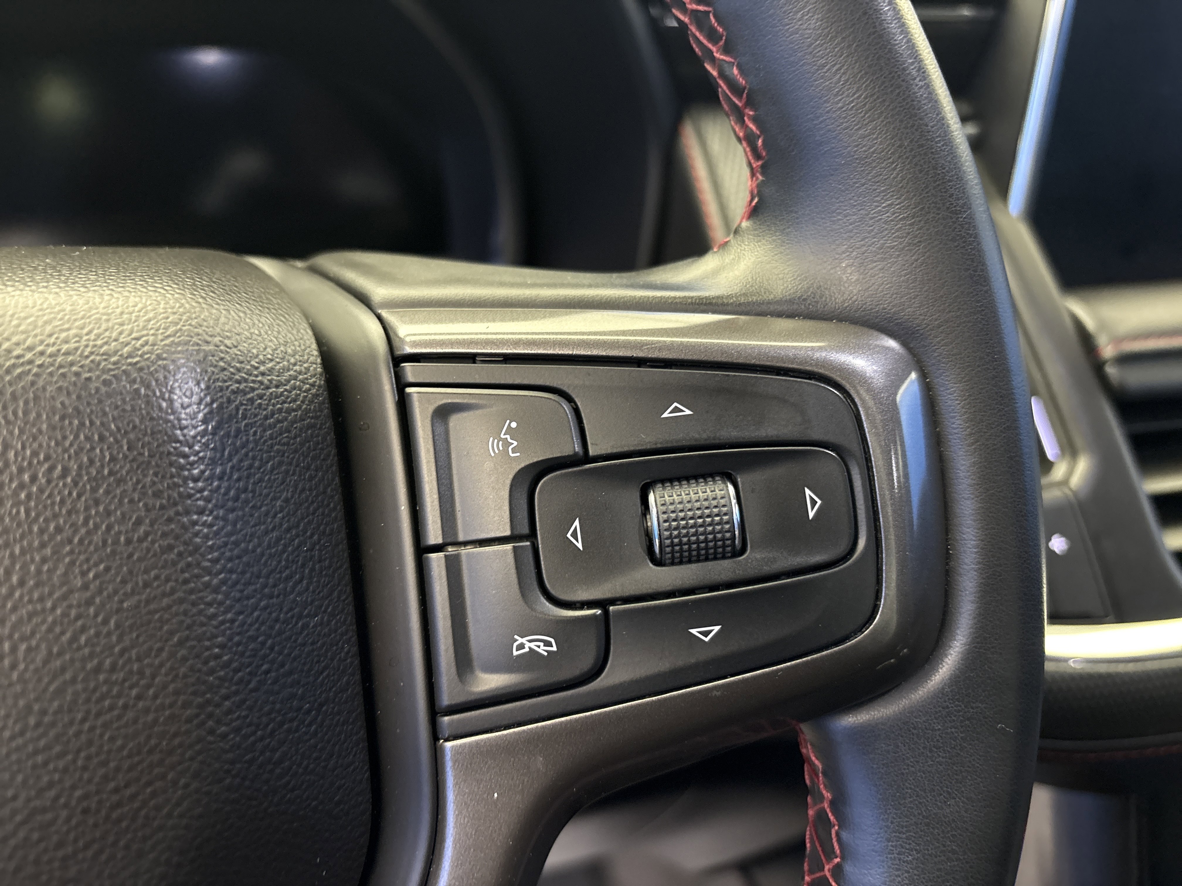 Used 2023 Chevrolet Tahoe RST image 16