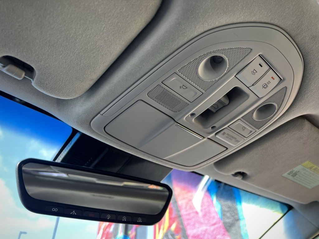 Used 2020 Genesis G70 3.3T w/ Prestige Package image 58