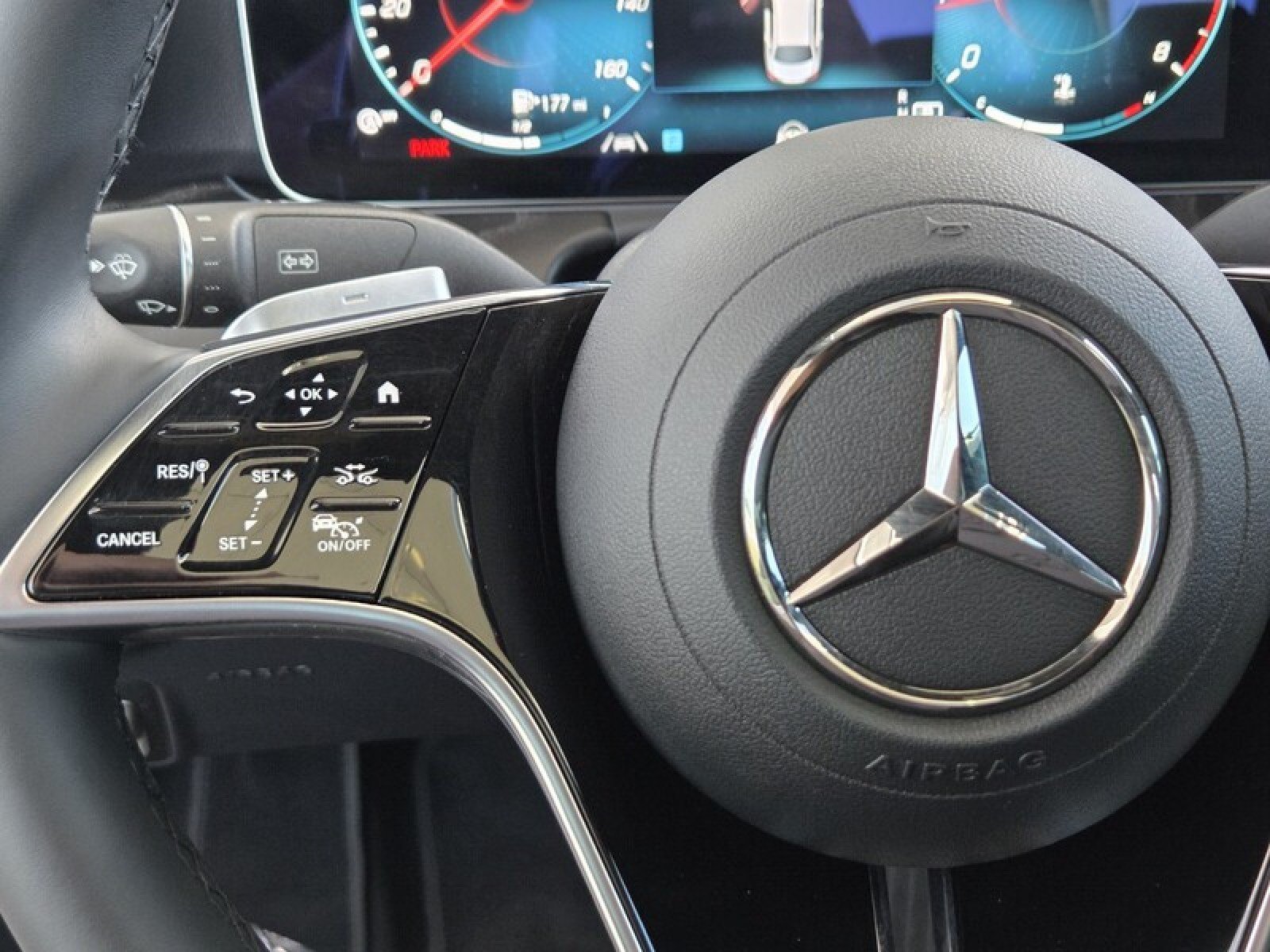 Used 2023 Mercedes-Benz E 350 Sedan image 26