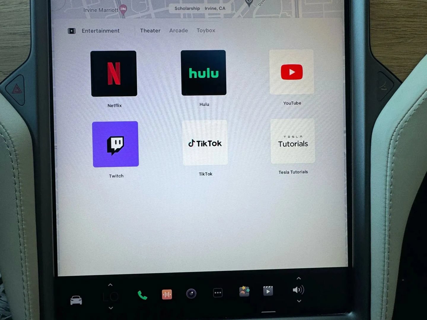 Used 2019 Tesla Model X Long Range AWD/4WD image 29