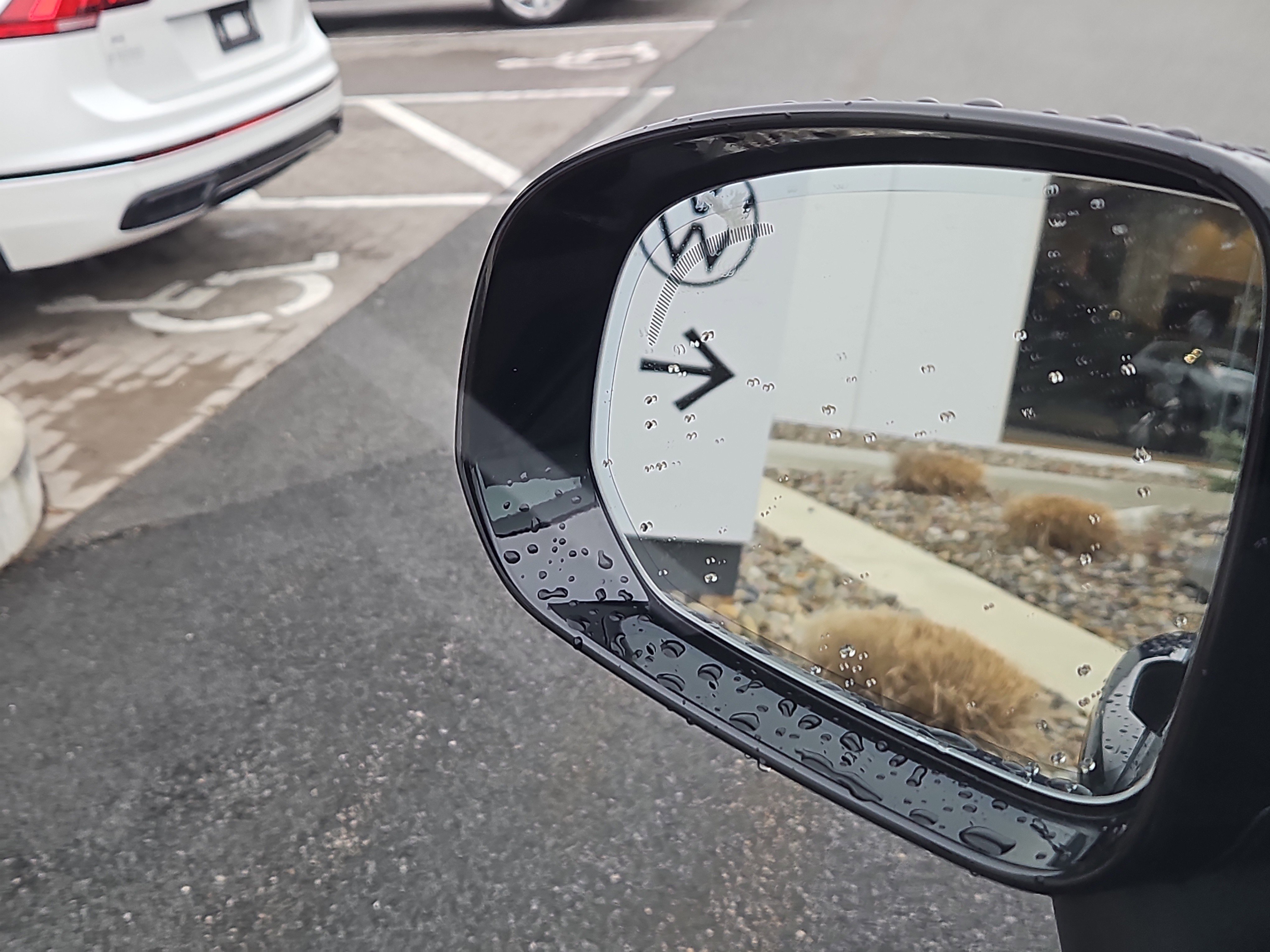 Used 2025 Volvo XC60 B5 Ultra image 19