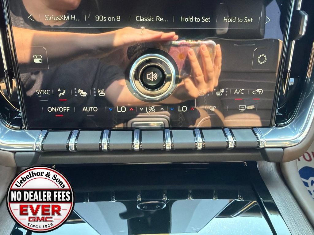 New 2026 GMC Yukon Denali Ultimate AWD/4WD image 31