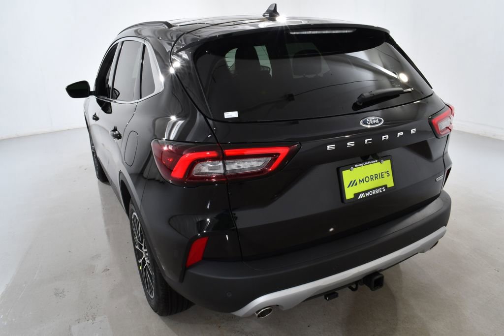 New 2026 Ford Escape SE w/ Class II Trailer Tow Package image 14