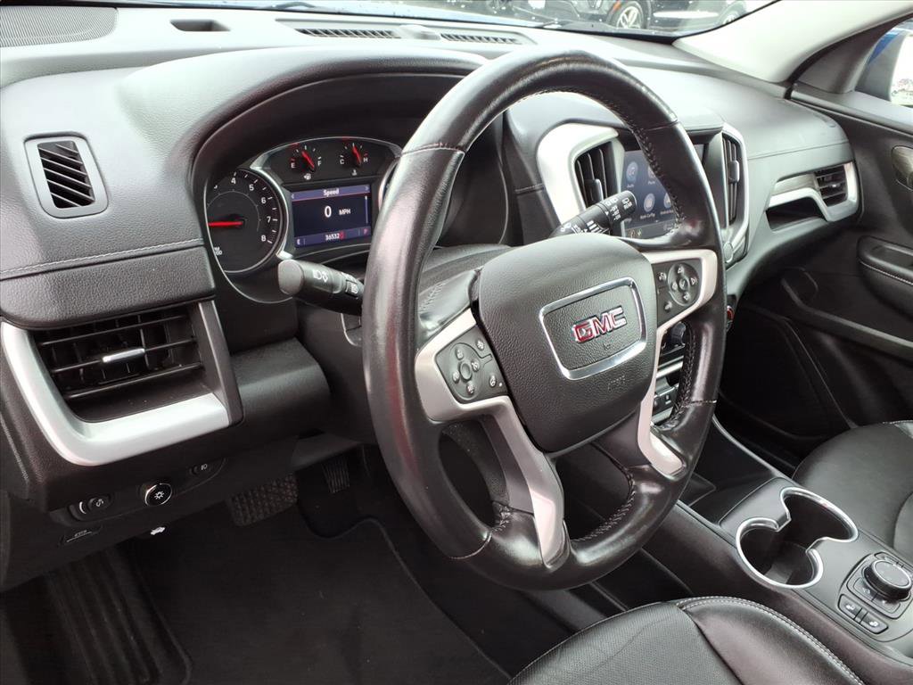 Used 2022 GMC Terrain SLT image 8