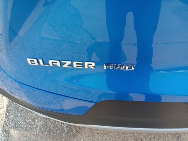 Used 2025 Chevrolet Blazer LT image 30