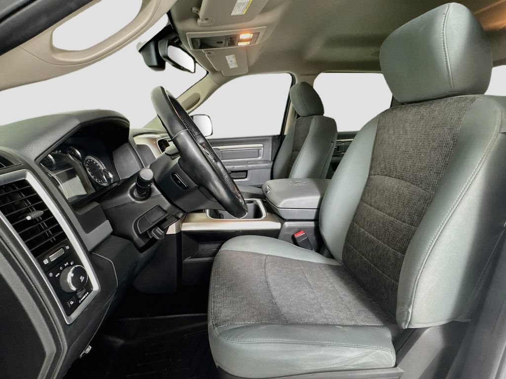 Used 2017 RAM 1500 Big Horn AWD/4WD image 12