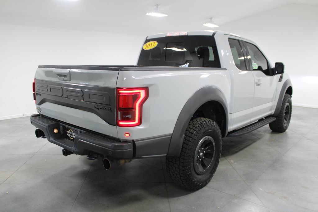 Used 2017 Ford F150 Raptor w/ Equipment Group 802A Luxury image 9