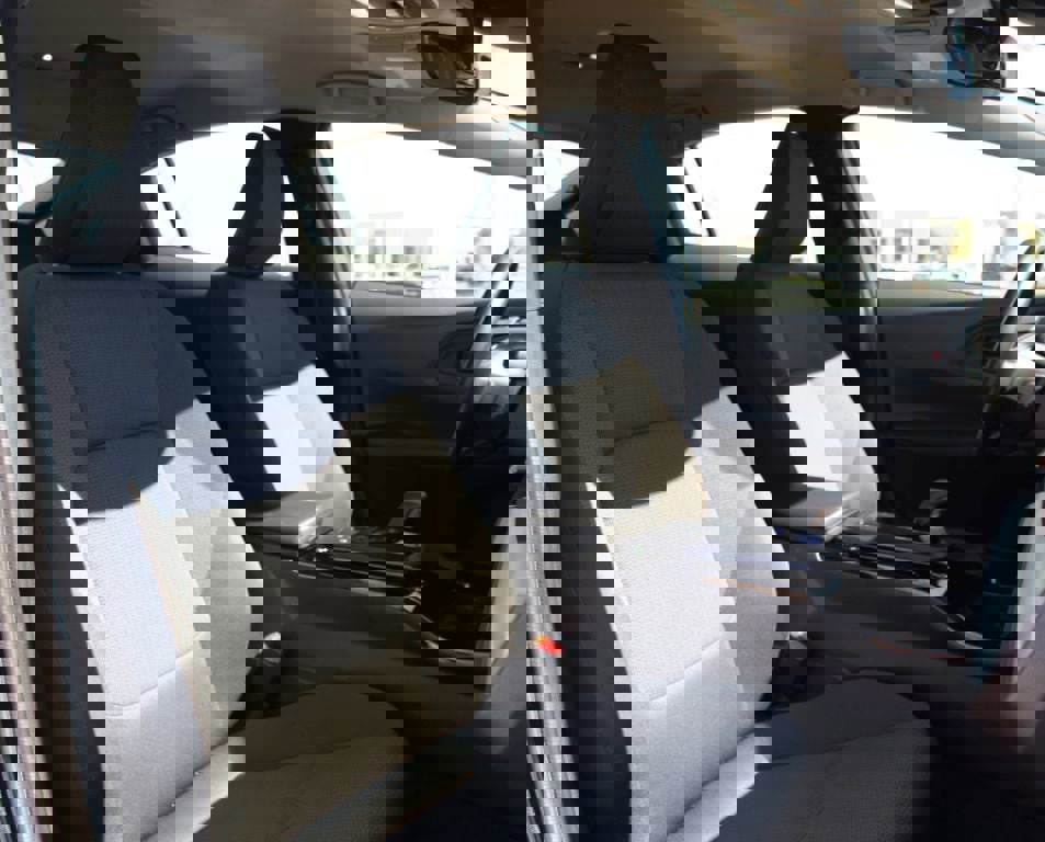 Used 2024 Toyota Prius LE image 19