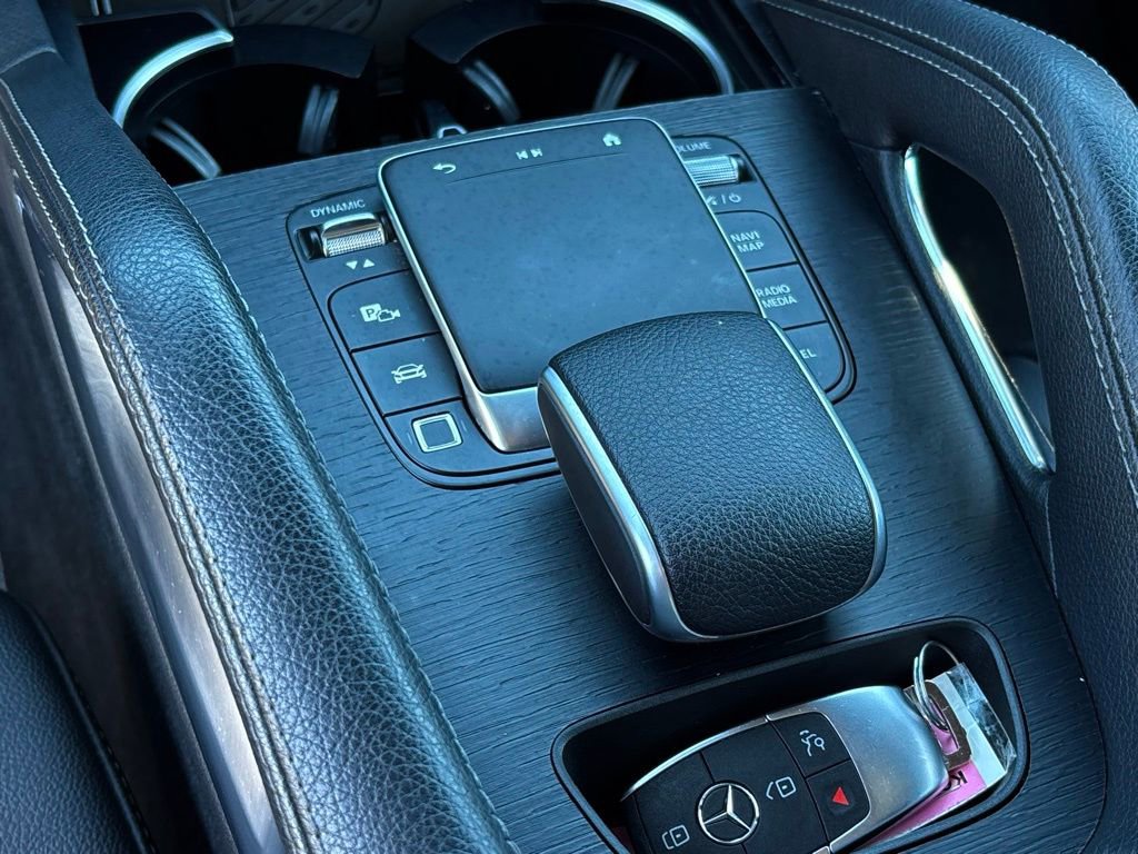 Used 2025 Mercedes-Benz GLE 450 4MATIC image 25