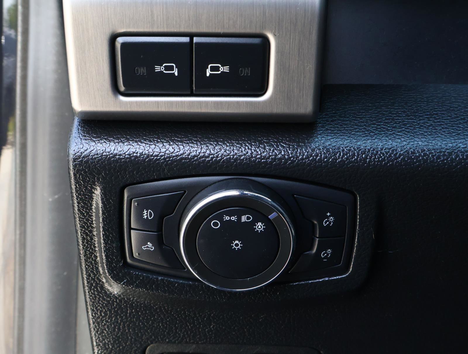 Used 2020 Ford F250 Platinum image 26