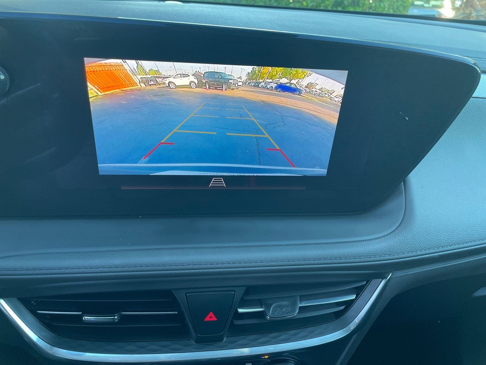 Used 2025 Buick Encore GX Preferred image 17