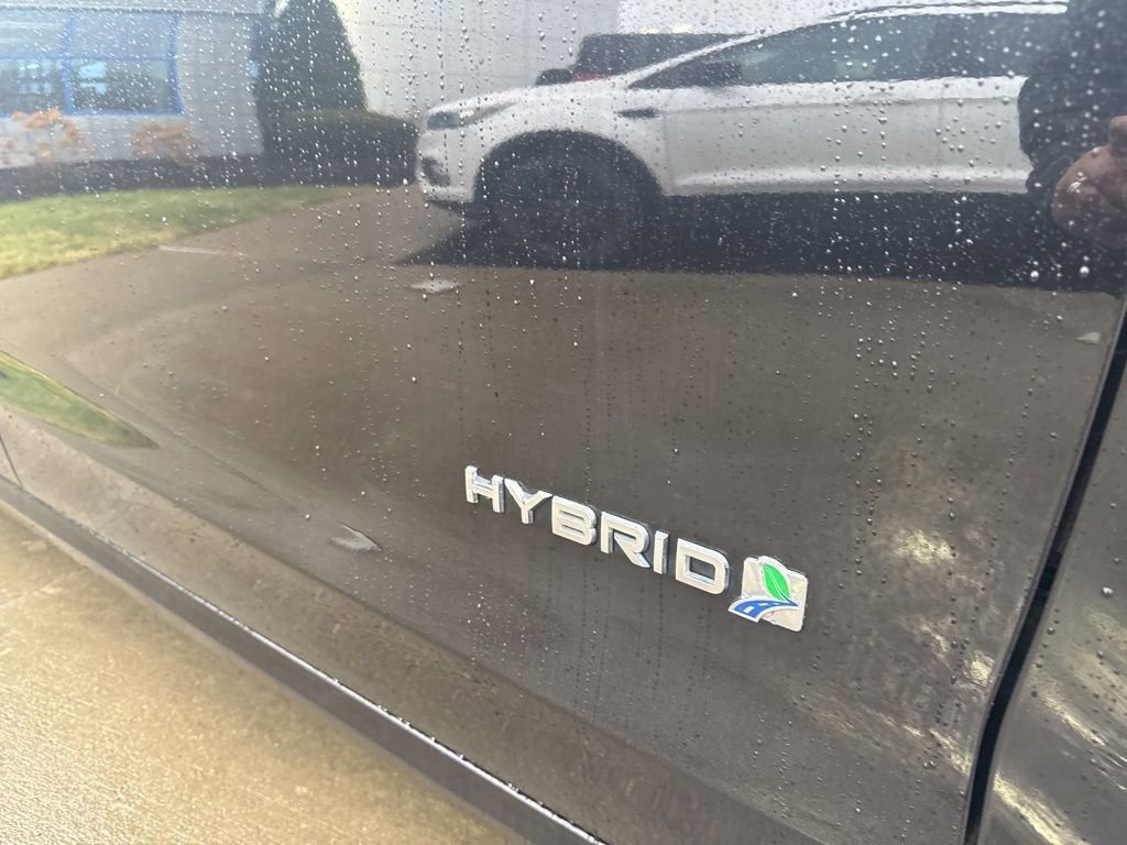 Used 2019 Ford Fusion SE image 12