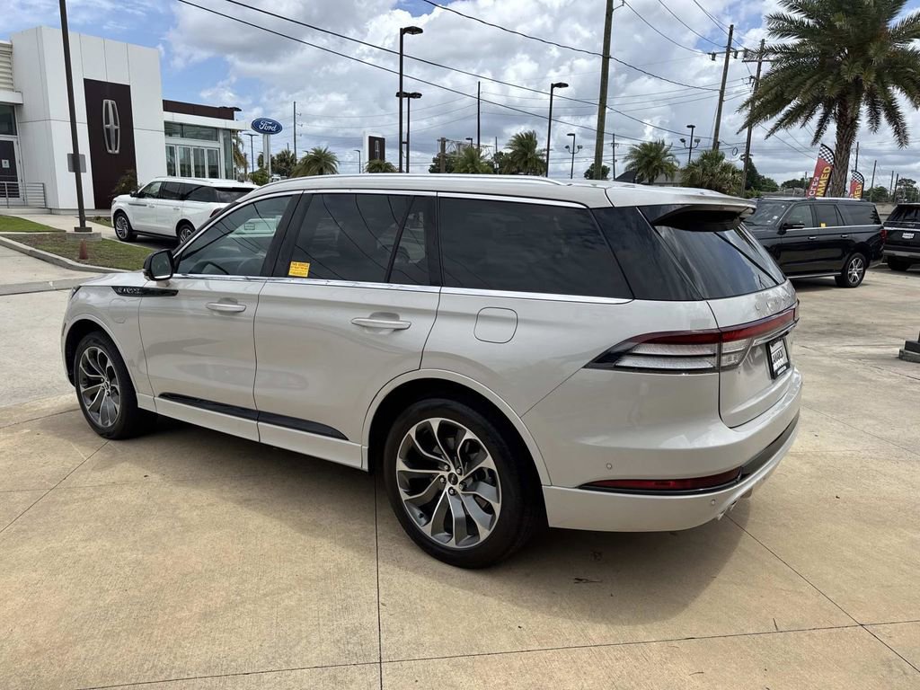 Used 2023 Lincoln Aviator Grand Touring w/ Equipment Group 301A AWD/4WD image 7