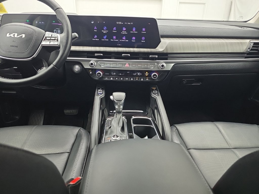 Used 2024 Kia Telluride EX w/ EX Captain's Chair Package AWD/4WD image 29