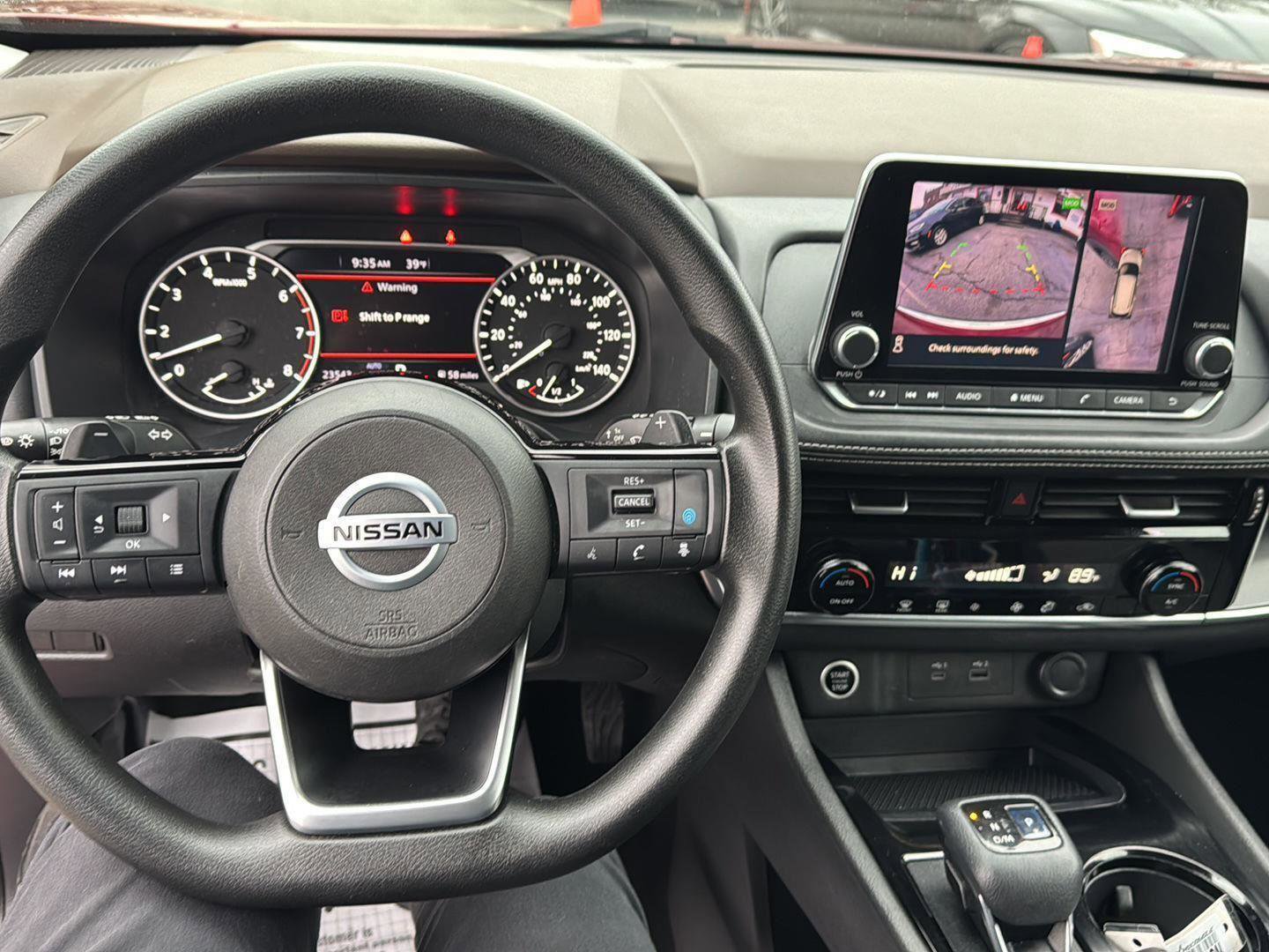 Used 2021 Nissan Rogue SV image 21