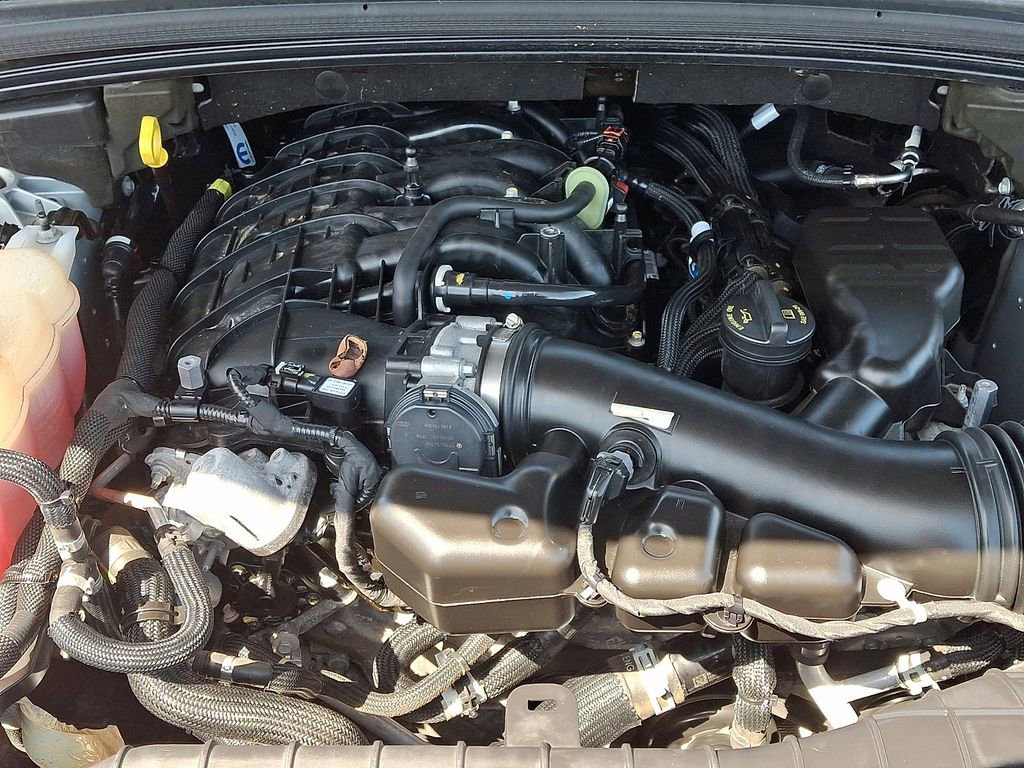 Used 2022 Jeep Grand Cherokee L Limited AWD/4WD image 30