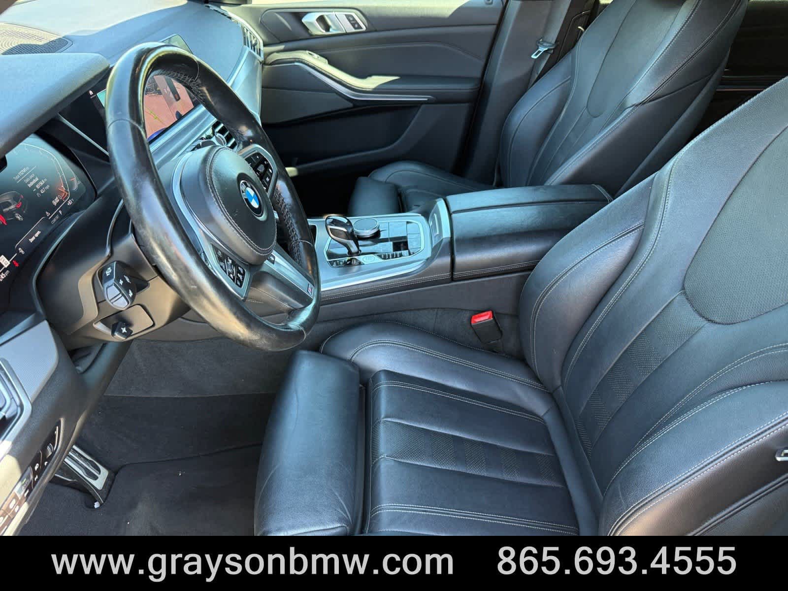 Used 2019 BMW X5 xDrive40i w/ M Sport Package AWD/4WD image 12