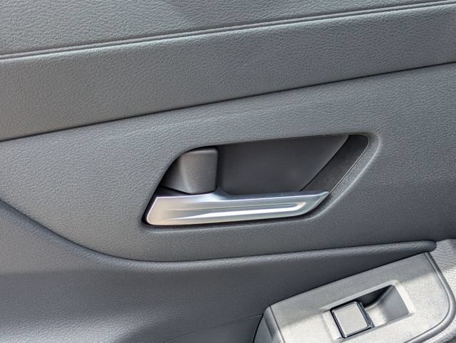 New 2026 Nissan Sentra SV w/ SV Convenience Package FWD image 25