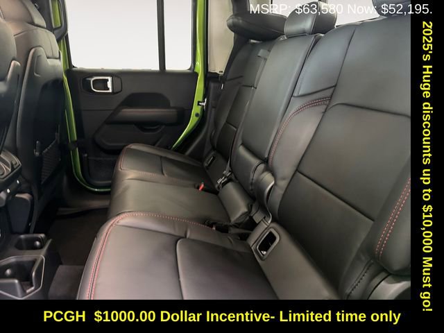 New 2025 Jeep Gladiator Rubicon w/ Safety Group image 19