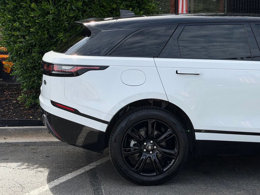 Used 2022 Land Rover Range Rover Velar R-Dynamic S AWD/4WD image 21