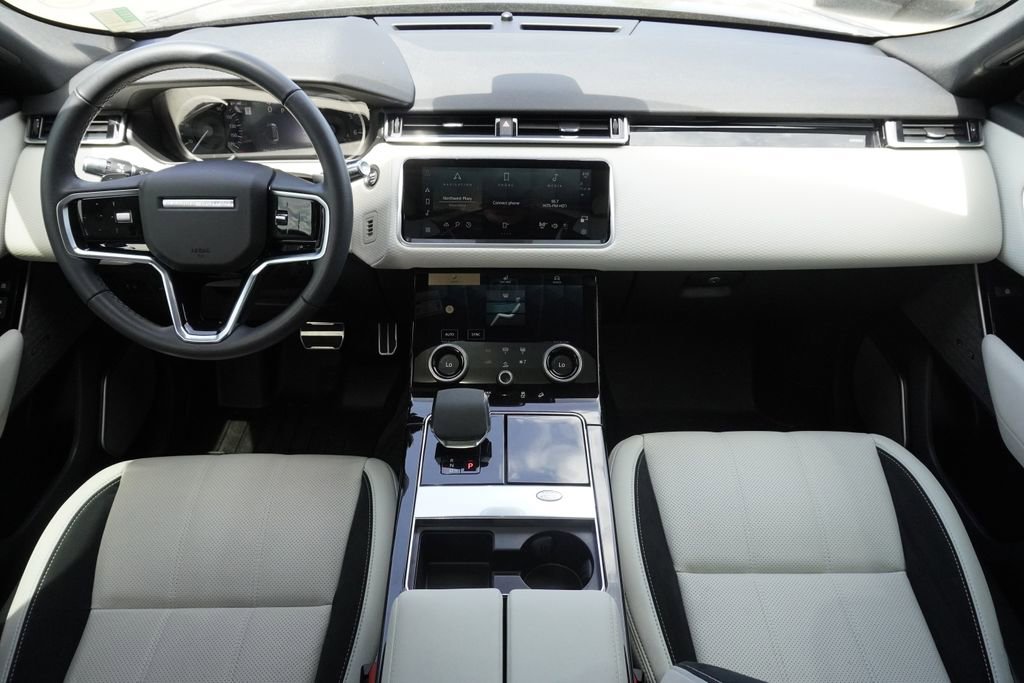 Used 2023 Land Rover Range Rover Velar R-Dynamic S AWD/4WD image 9