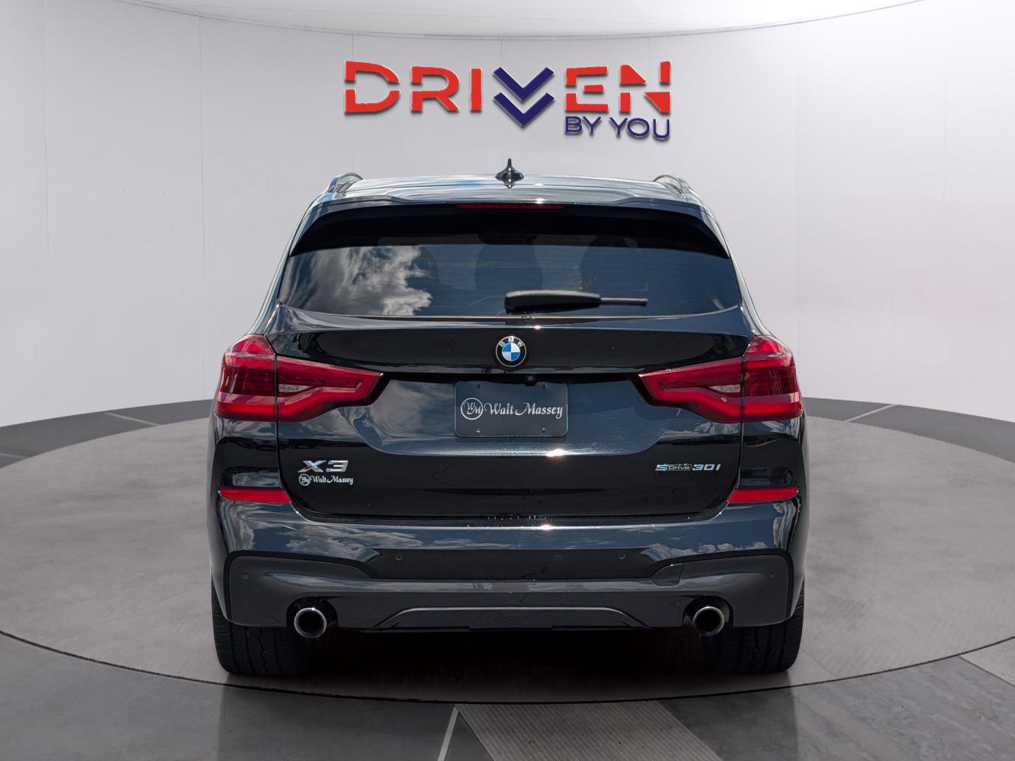Used 2020 BMW X3 sDrive30i w/ M Sport Package 2 RWD image 4