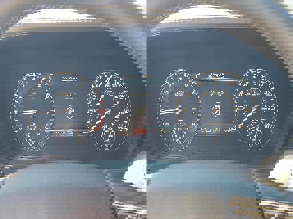 Used 2021 Genesis G90 3.3T Premium image 25