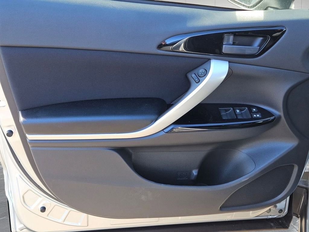 New 2026 Mitsubishi Eclipse Cross LE image 14