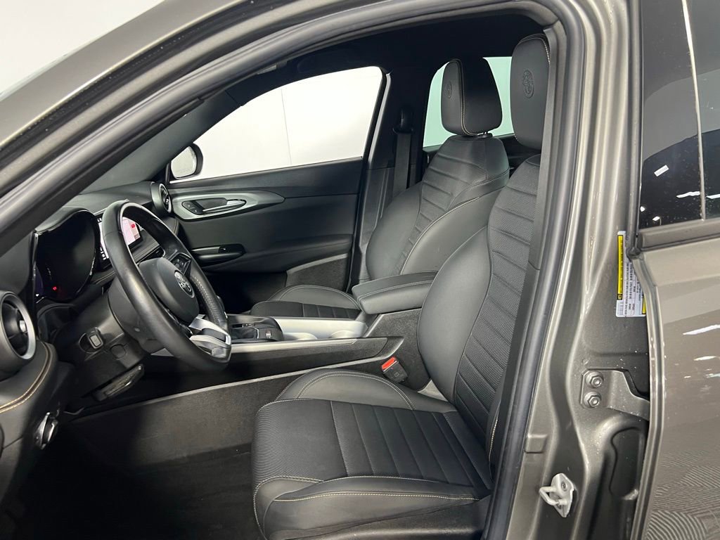 Used 2024 Alfa Romeo Tonale Ti w/ Active Assist Package image 20