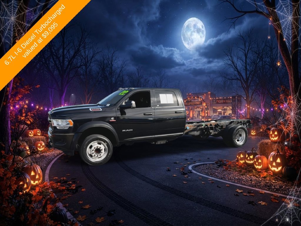 Used 2022 RAM 5500 Tradesman w/ Max Tow Package RWD image 4