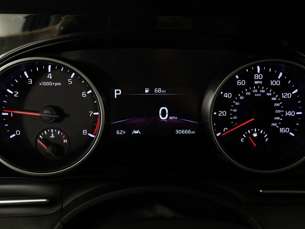 Used 2023 Kia Carnival EX FWD image 41