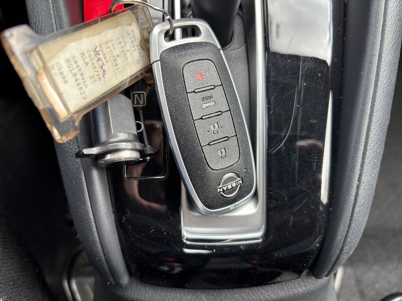 Used 2025 Nissan Versa SV FWD image 25