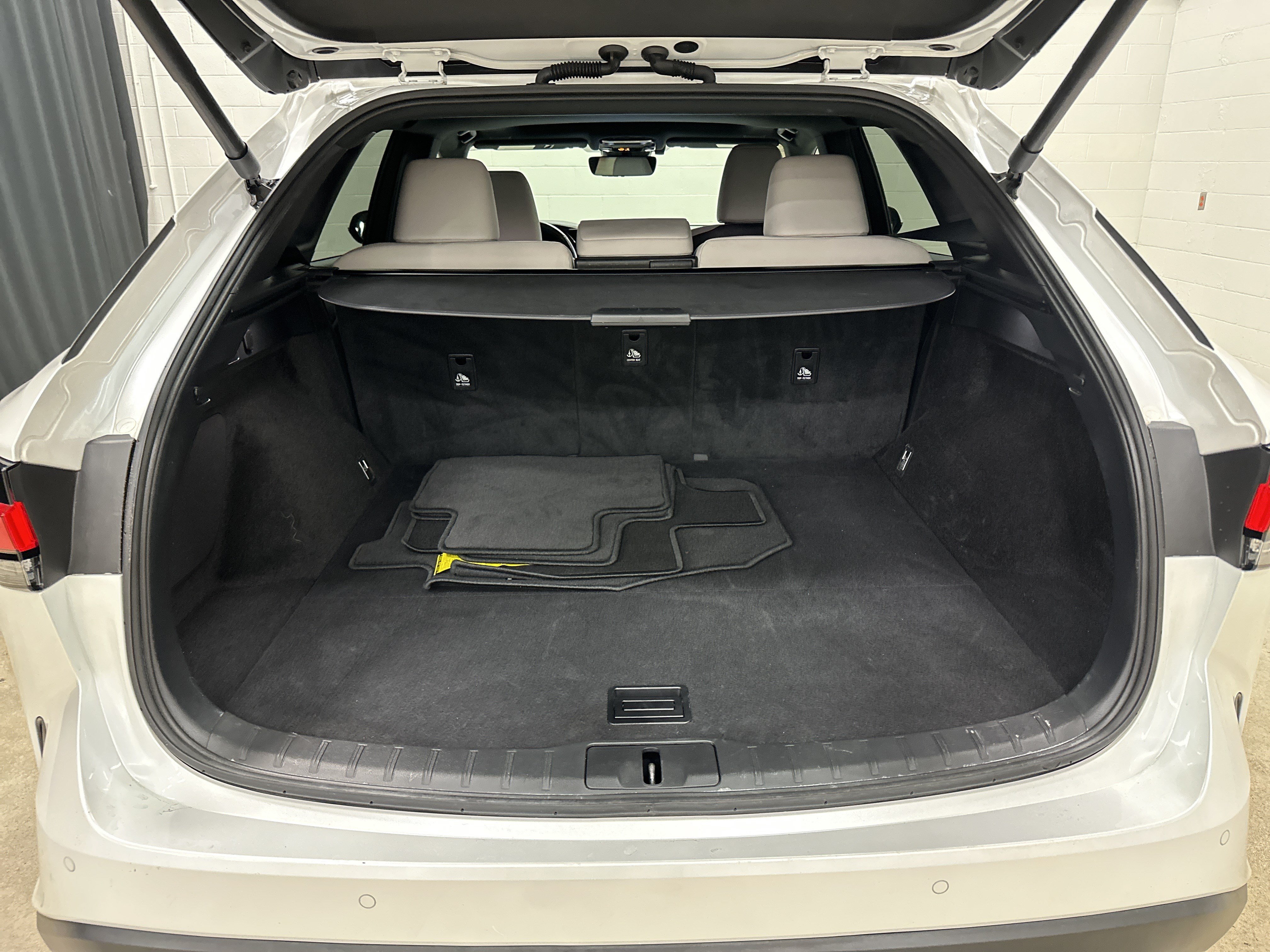 Certified 2024 Lexus RX 350 AWD w/ Premium Package w/ Convenience Package image 32