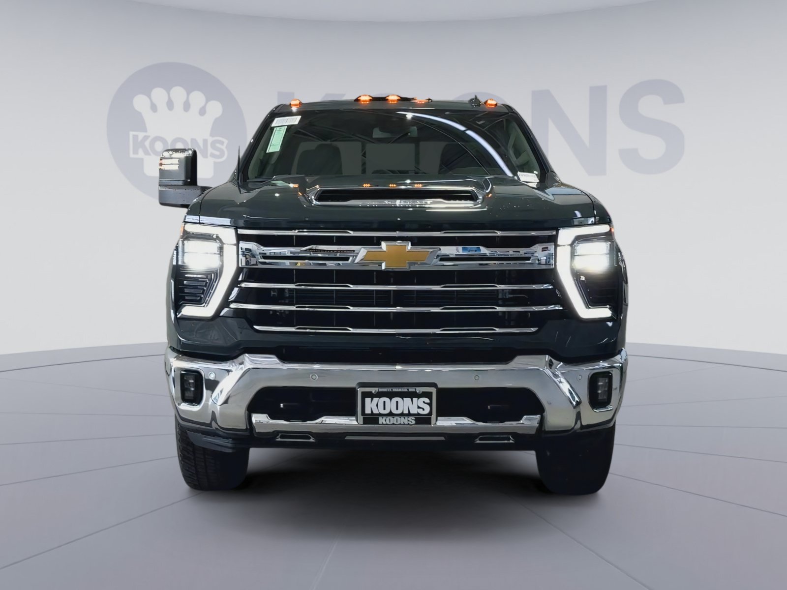 New 2026 Chevrolet Silverado 2500 LTZ w/ LTZ Convenience Package AWD/4WD image 4