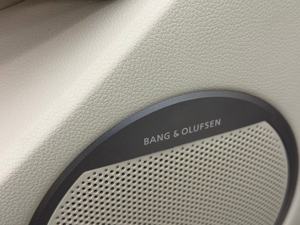 Used 2025 Genesis GV60 Advanced image 20