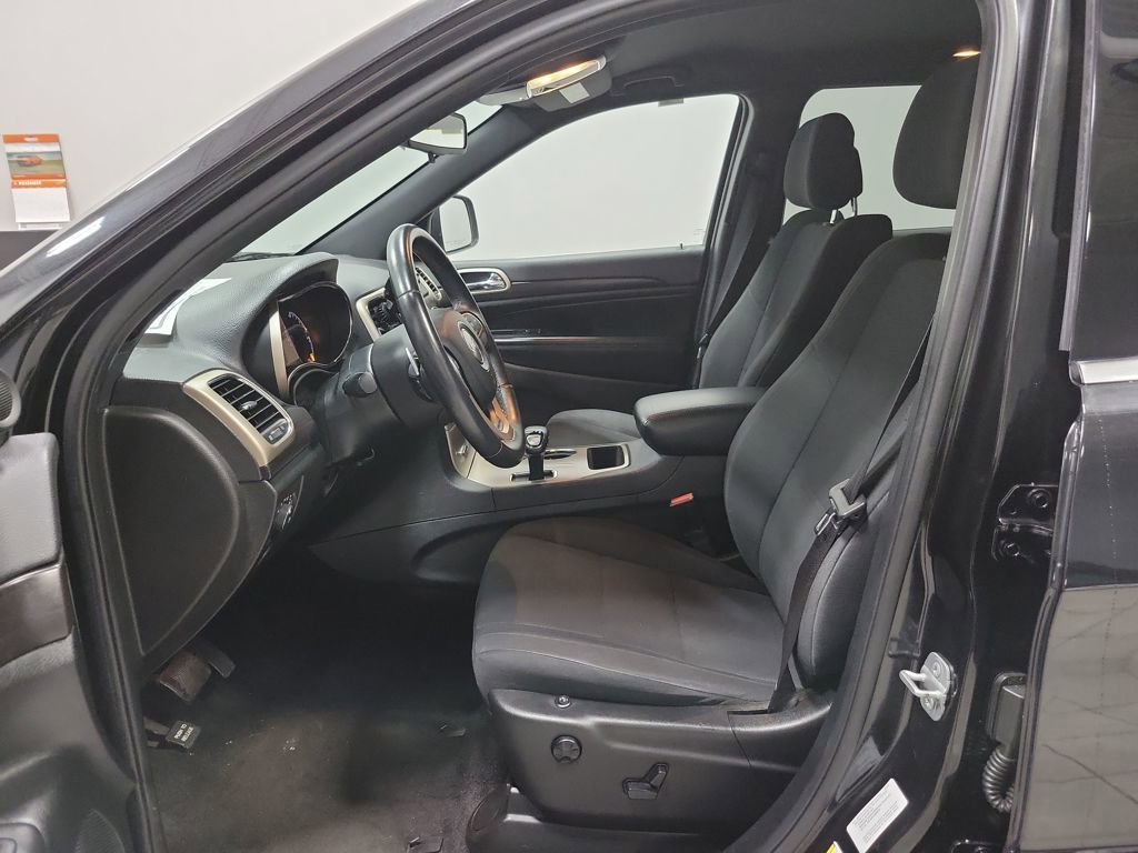 Used 2014 Jeep Grand Cherokee Laredo w/ Quick Order Package 23E image 30