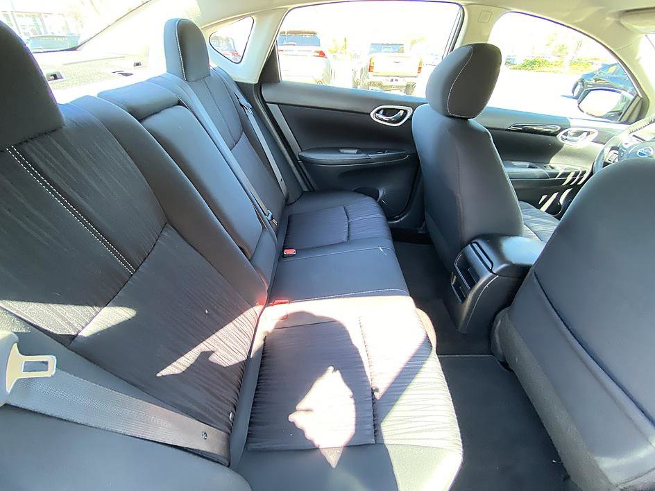 Used 2017 Nissan Sentra SV image 20