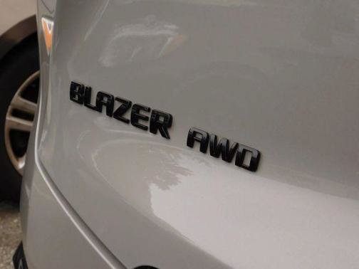 Used 2021 Chevrolet Blazer RS w/ Enhanced Convenience Package AWD/4WD image 7