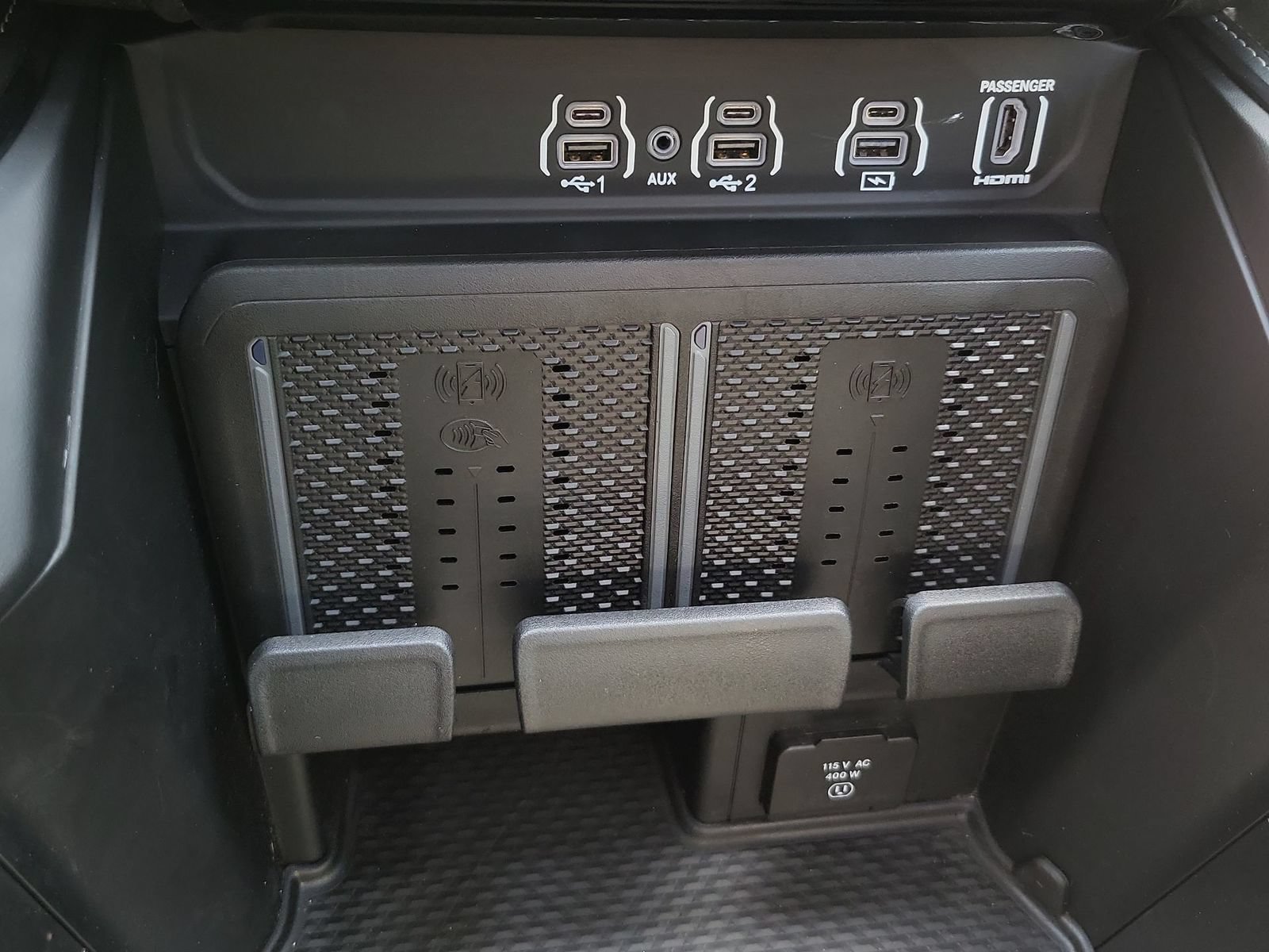 Used 2025 RAM 1500 Limited AWD/4WD image 36