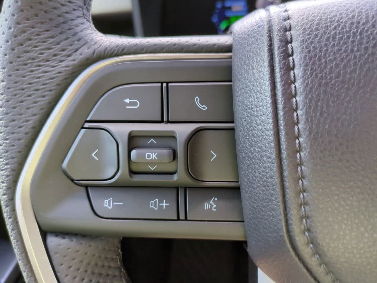 Certified 2026 Toyota Tundra Limited AWD/4WD image 23