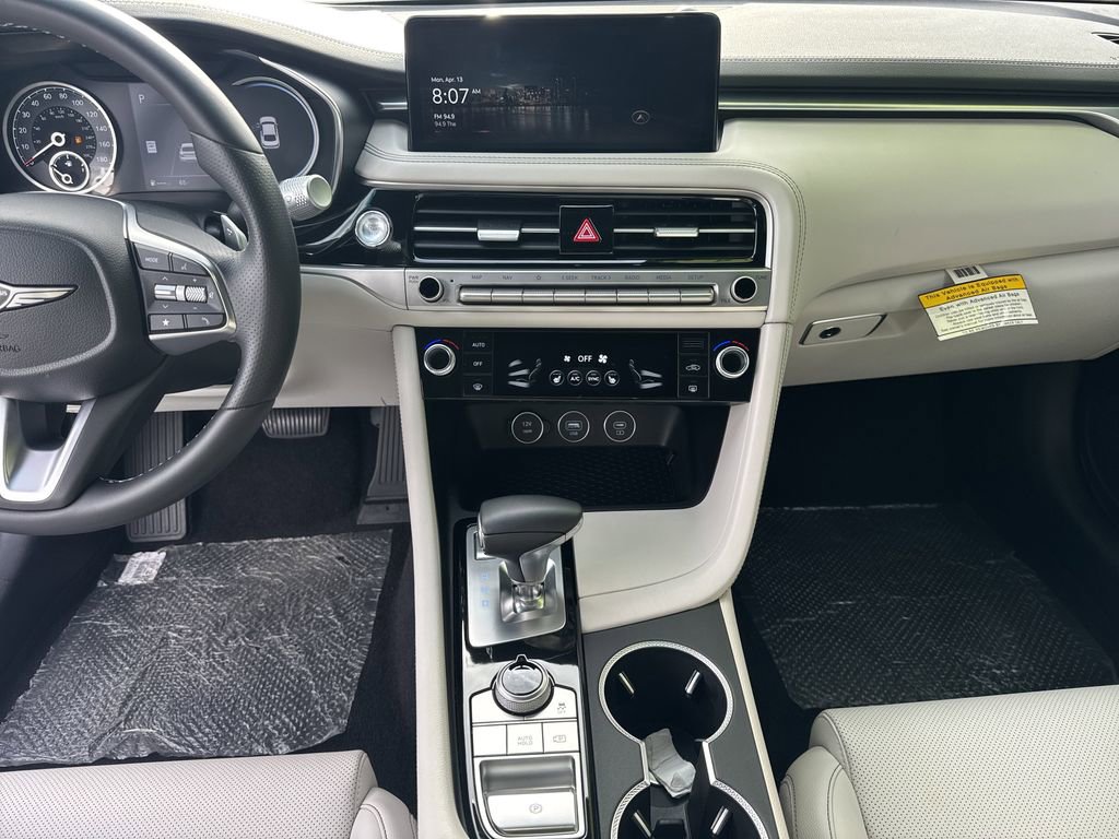 Used 2025 Genesis G70 2.5T RWD image 15