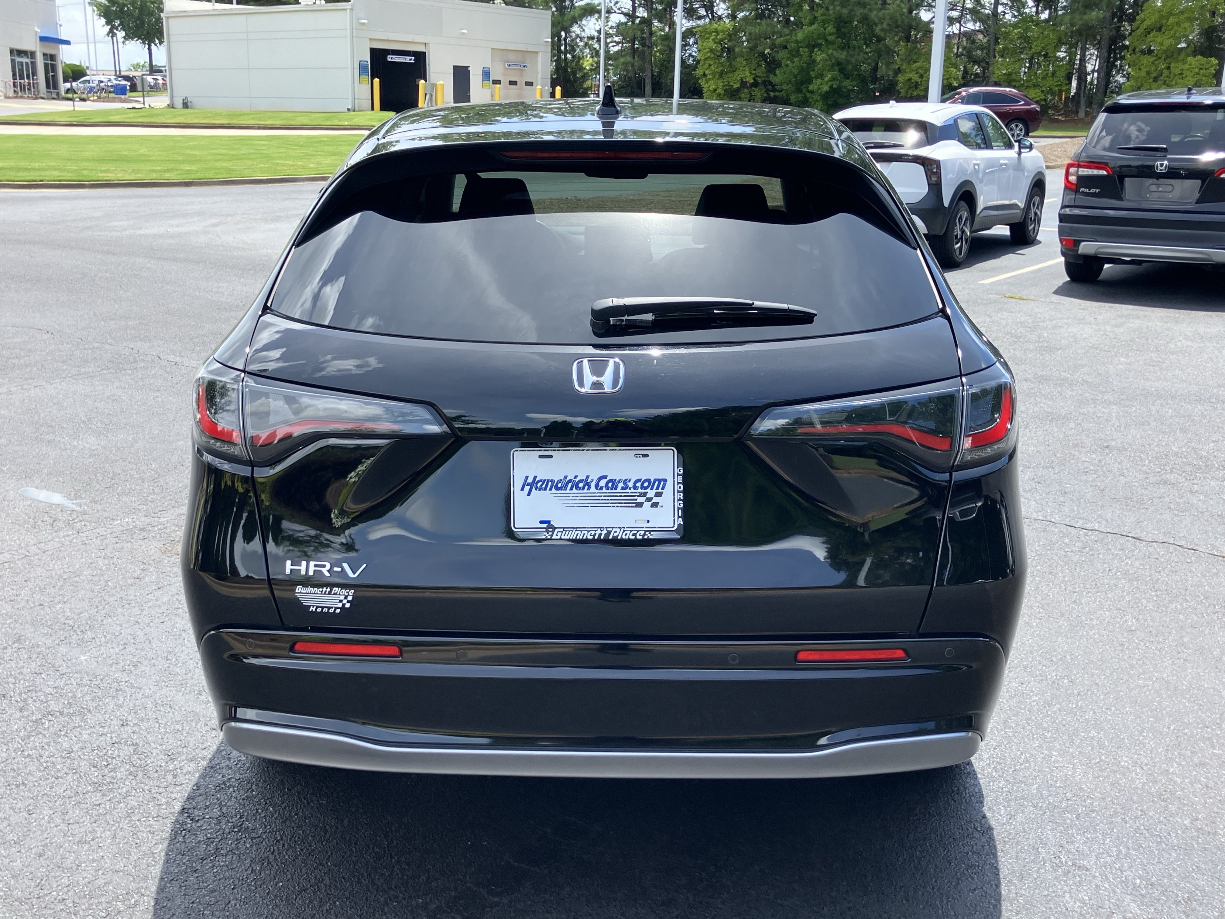 Used 2024 Honda HR-V EX-L image 9