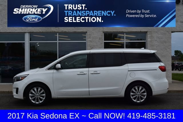 Used 2017 Kia Sedona EX FWD image 2