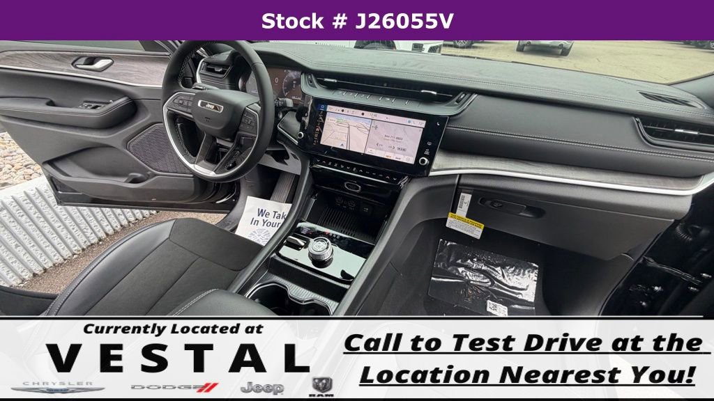 New 2026 Jeep Grand Cherokee Altitude image 30